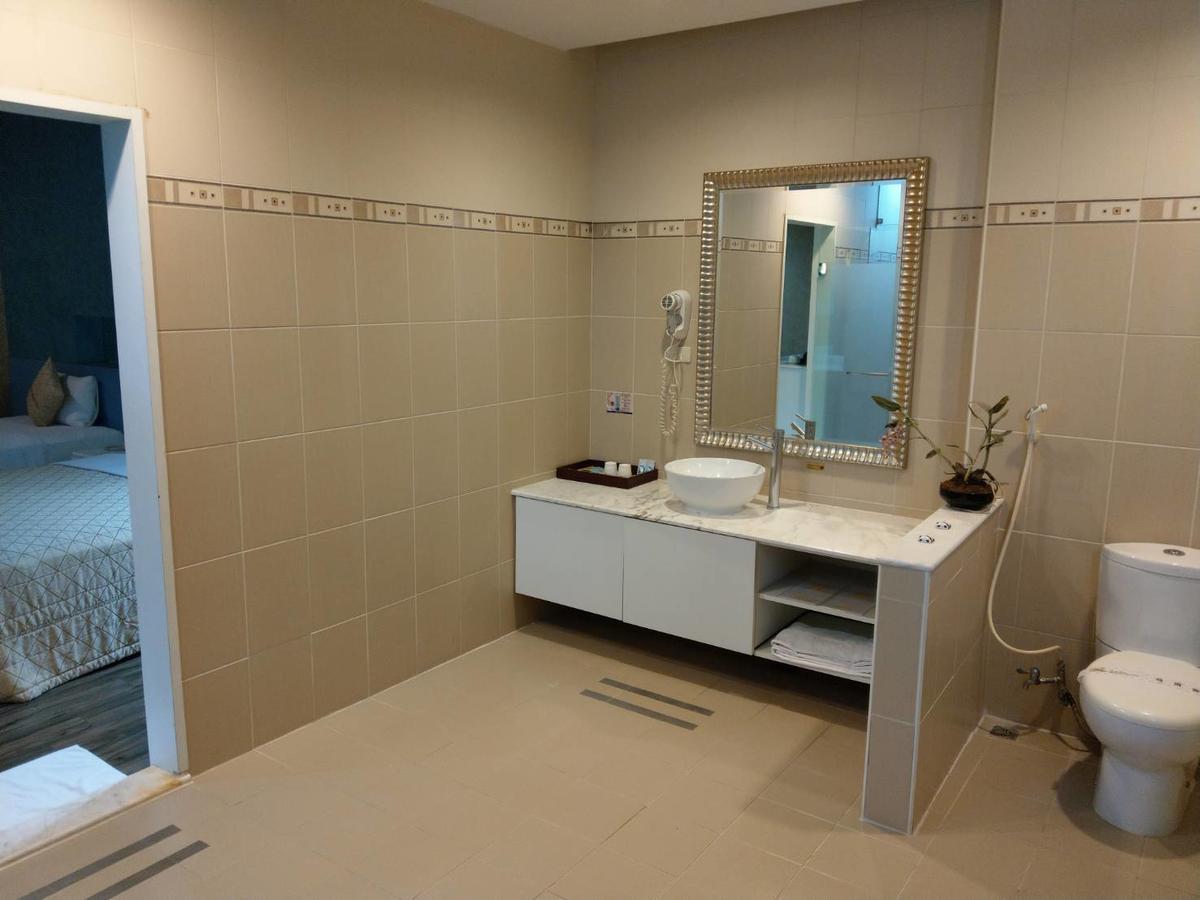 Lisa Motel Kaohsiung Luaran gambar